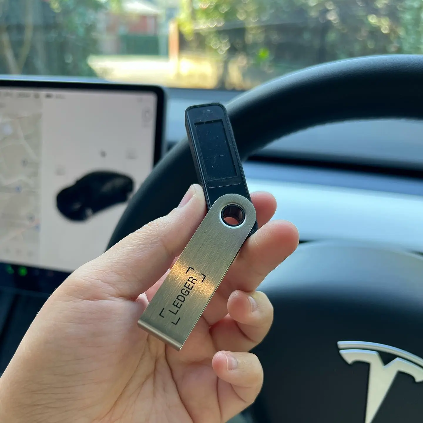 Ledger Nano S Plus产品包装展示